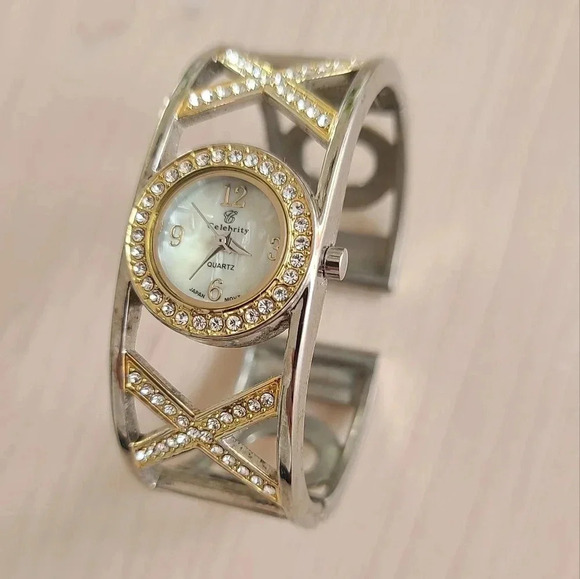 CELEBRITY Gold, Silver and Diamonds Bracelet, Mother of Pearl Dial - Picture 6 of 9